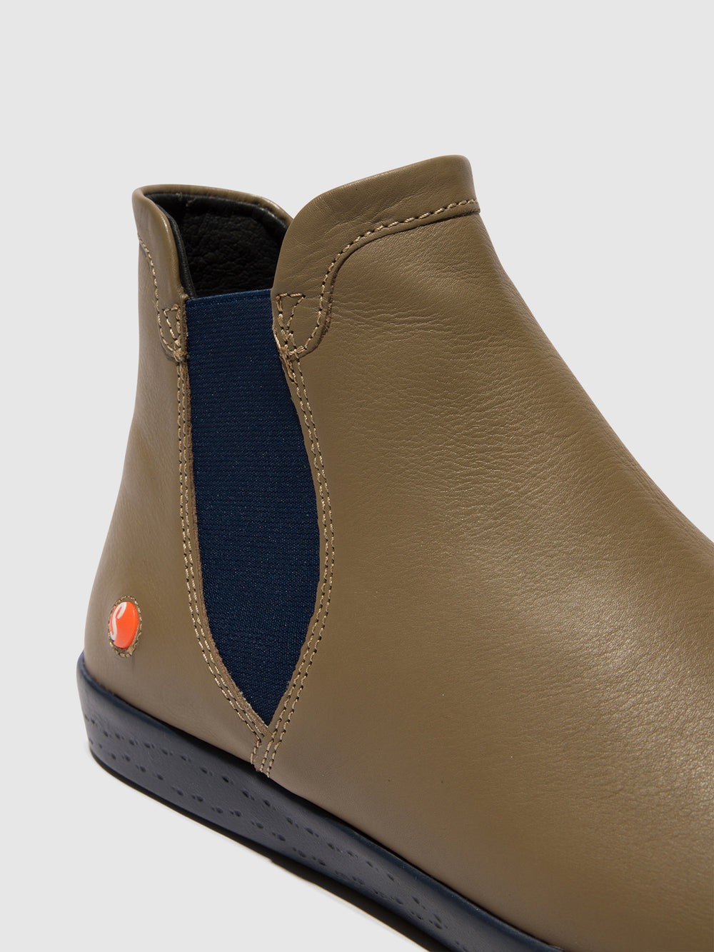 Chelsea Ankle Boots ITZI650SOF SLUDGE W/NAVY ELASTIC
