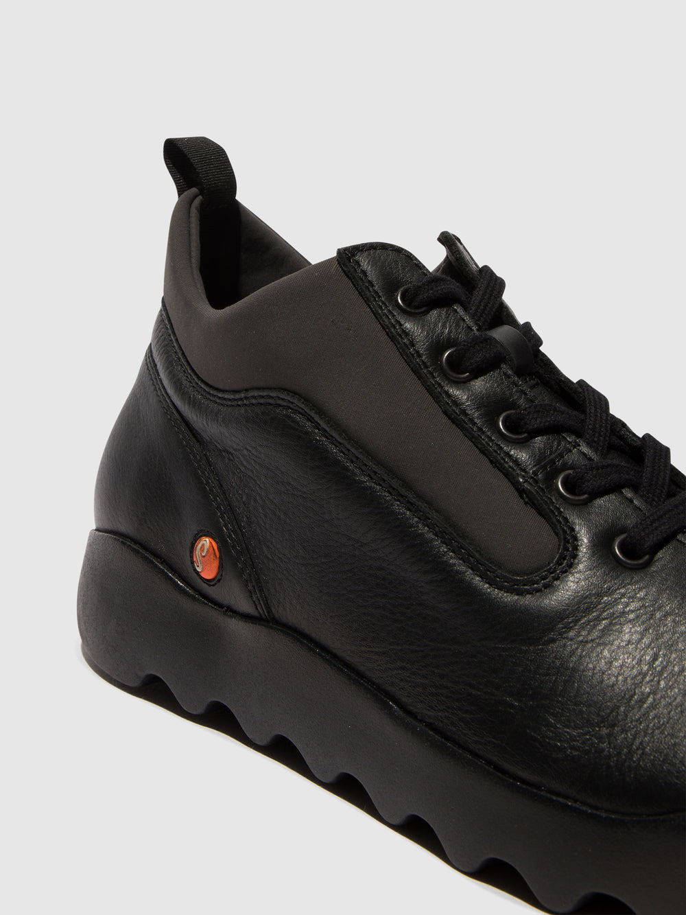 Lace-up Trainers WHAZ725SOF BLACK W/CARBON NEOPRENE