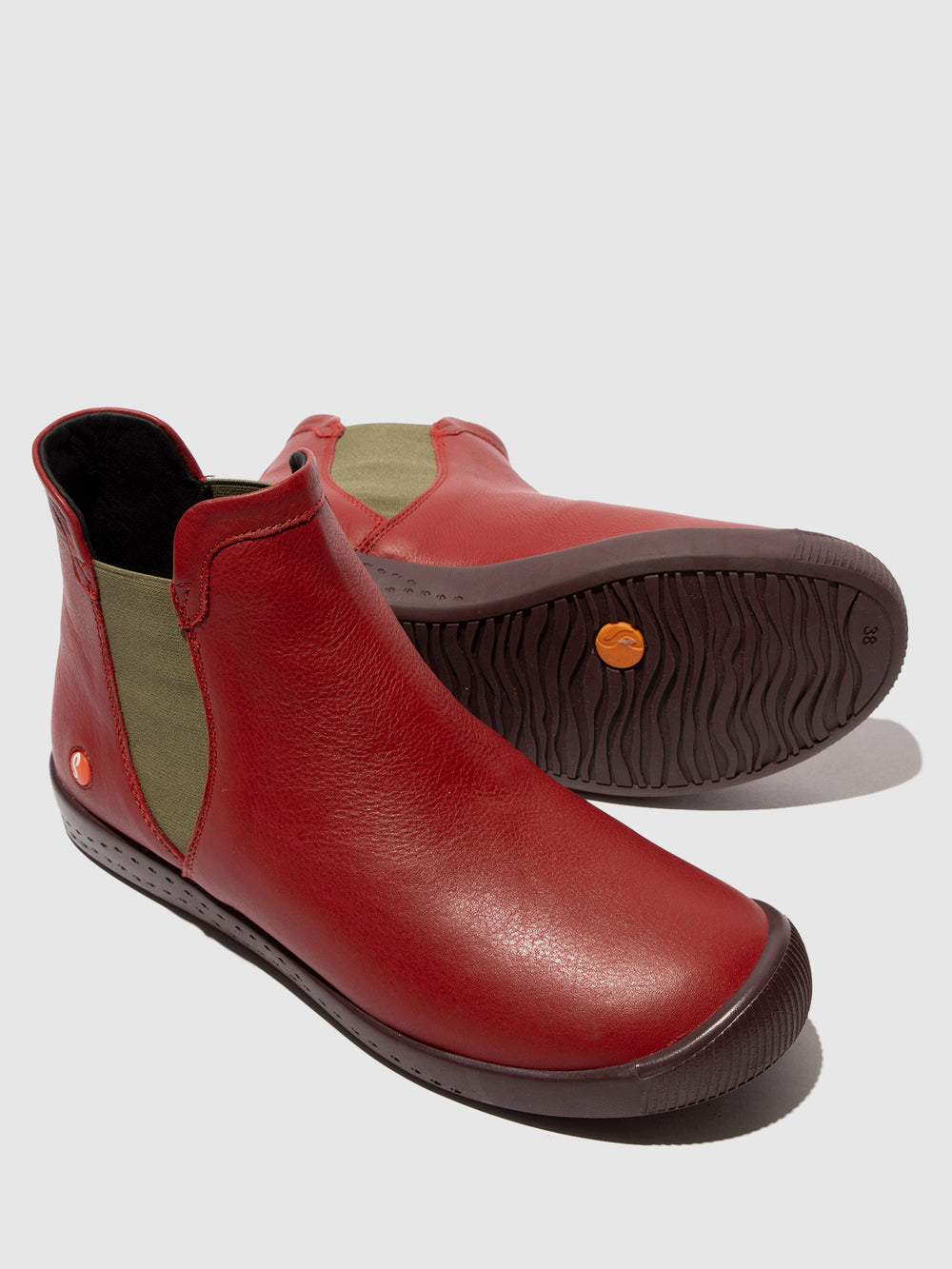Chelsea Ankle Boots ITZI650SOF RED