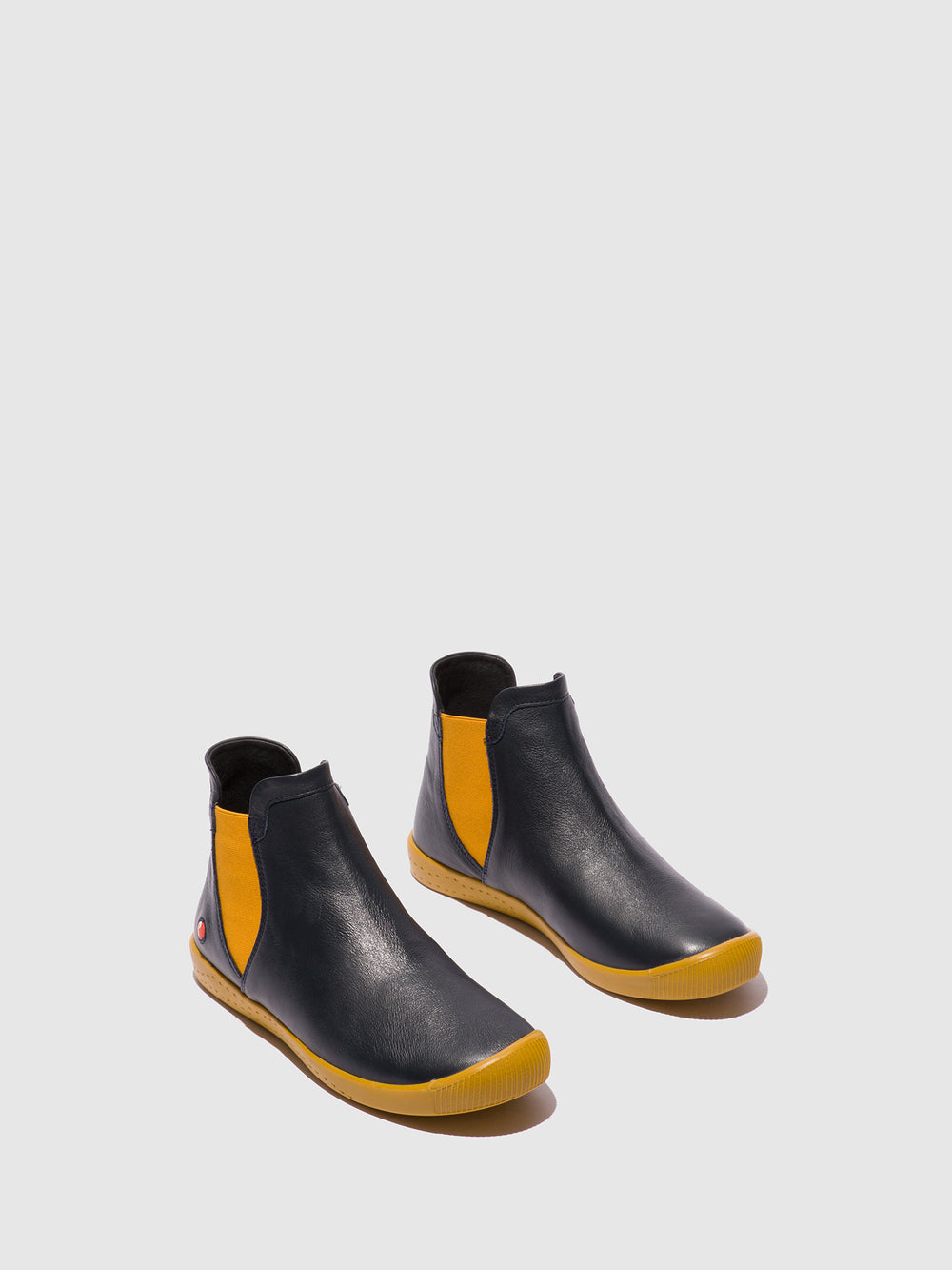Chelsea Ankle Boots ITZI650SOF NAVY