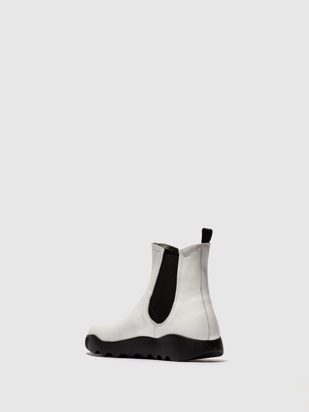 Chelsea Ankle Boots WHAD765SOF WHITE