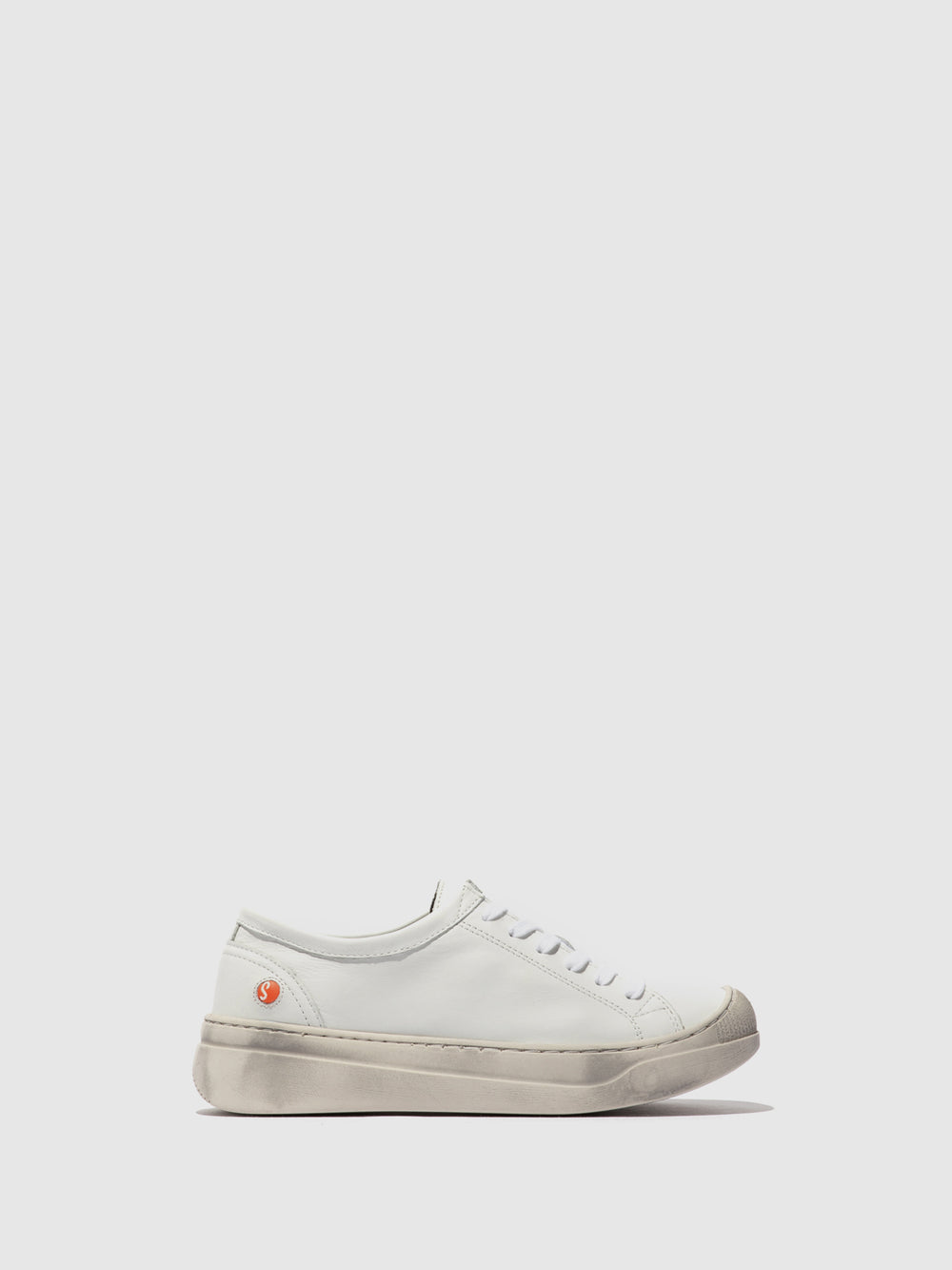 Lace-up Trainers APUR771SOF WHITE