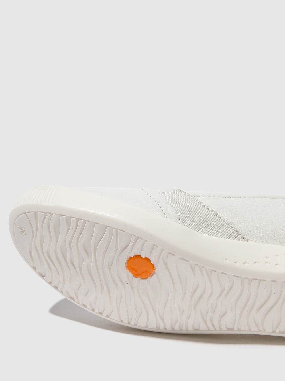 Elasticated Ballerinas ILSA676SOF WHITE